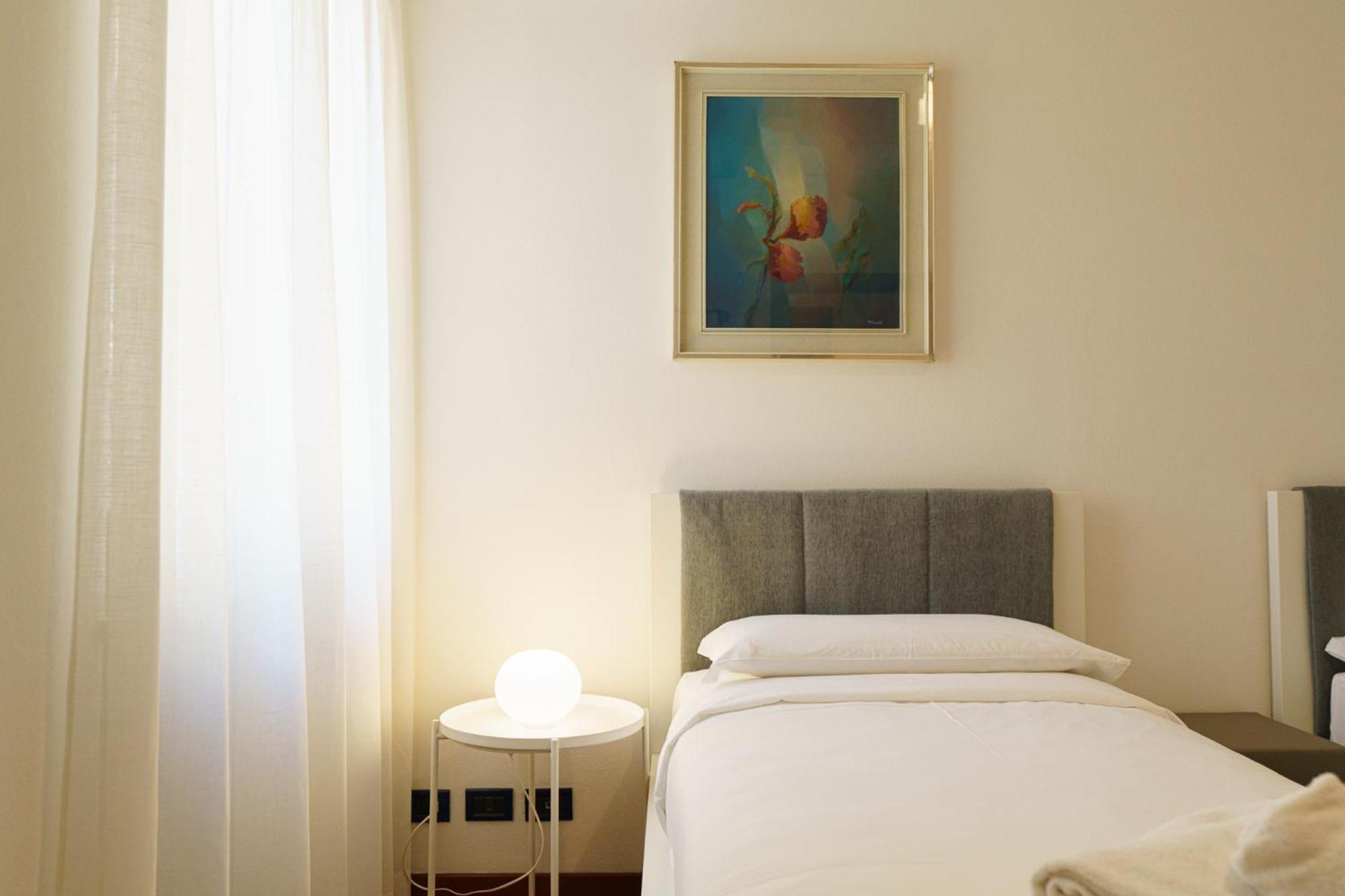 Domus Verona - Residenza Marconi 외부 사진